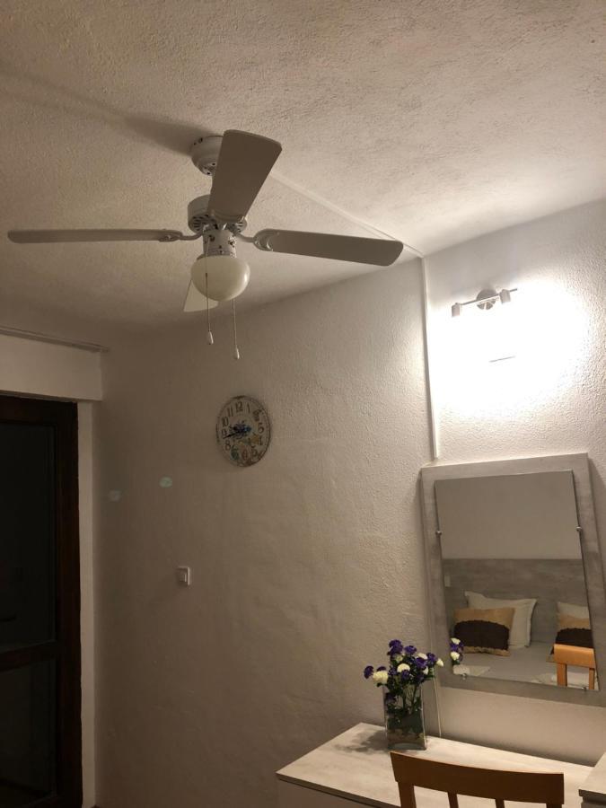 Guest Rooms Southern Nights Varvara  Dış mekan fotoğraf